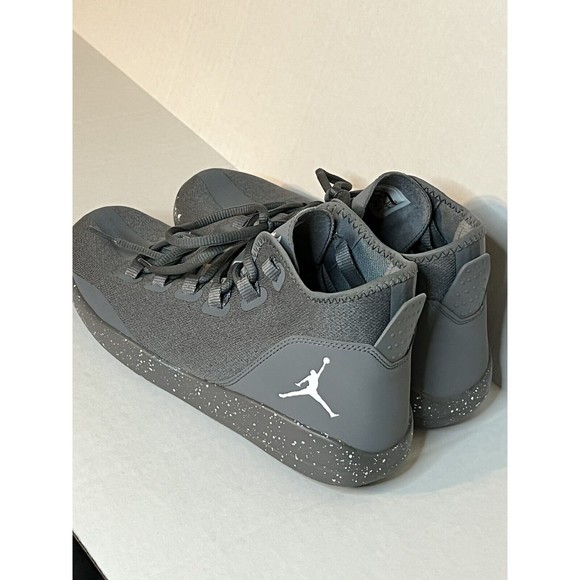 Nike Jordan Reveal Gray 834064-002. Size 9 New Without Box main image 5